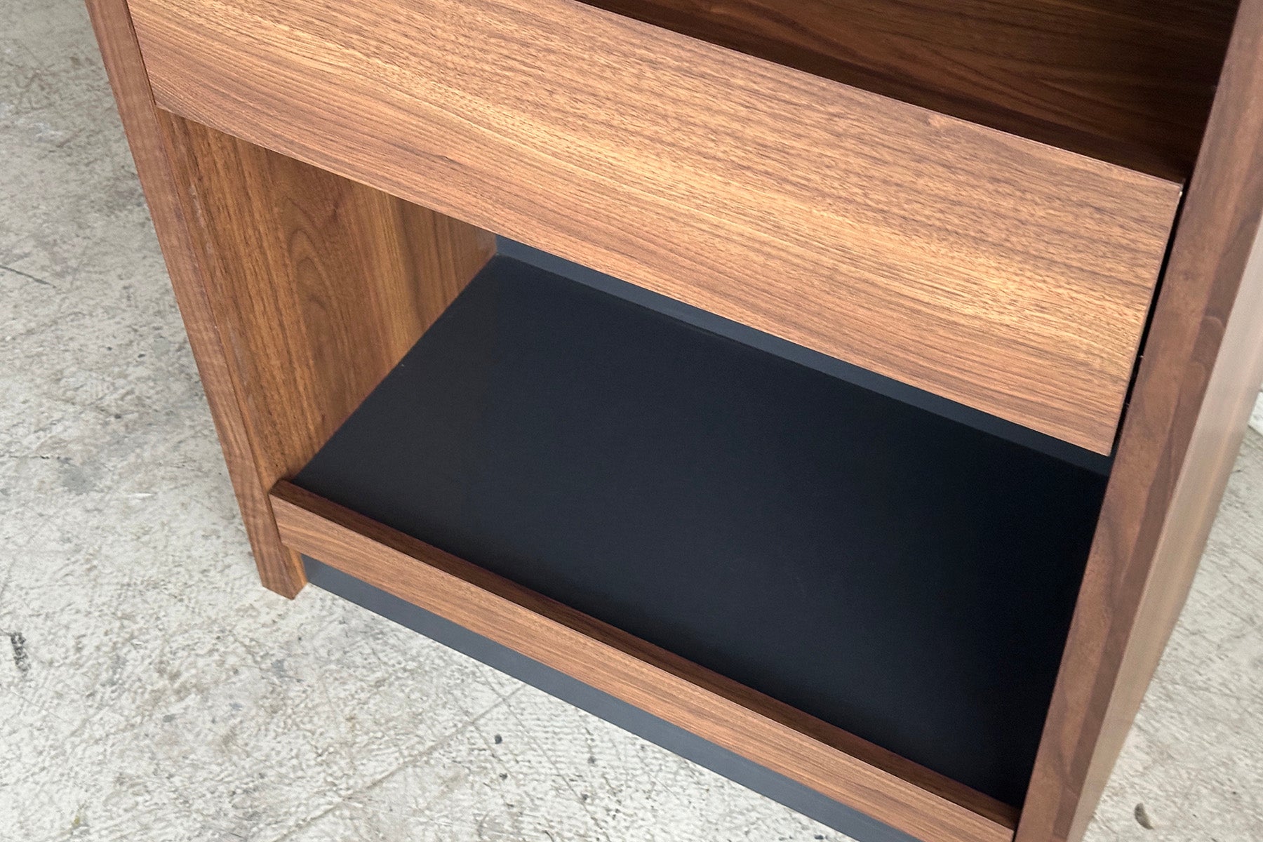 Shelf LGR 70