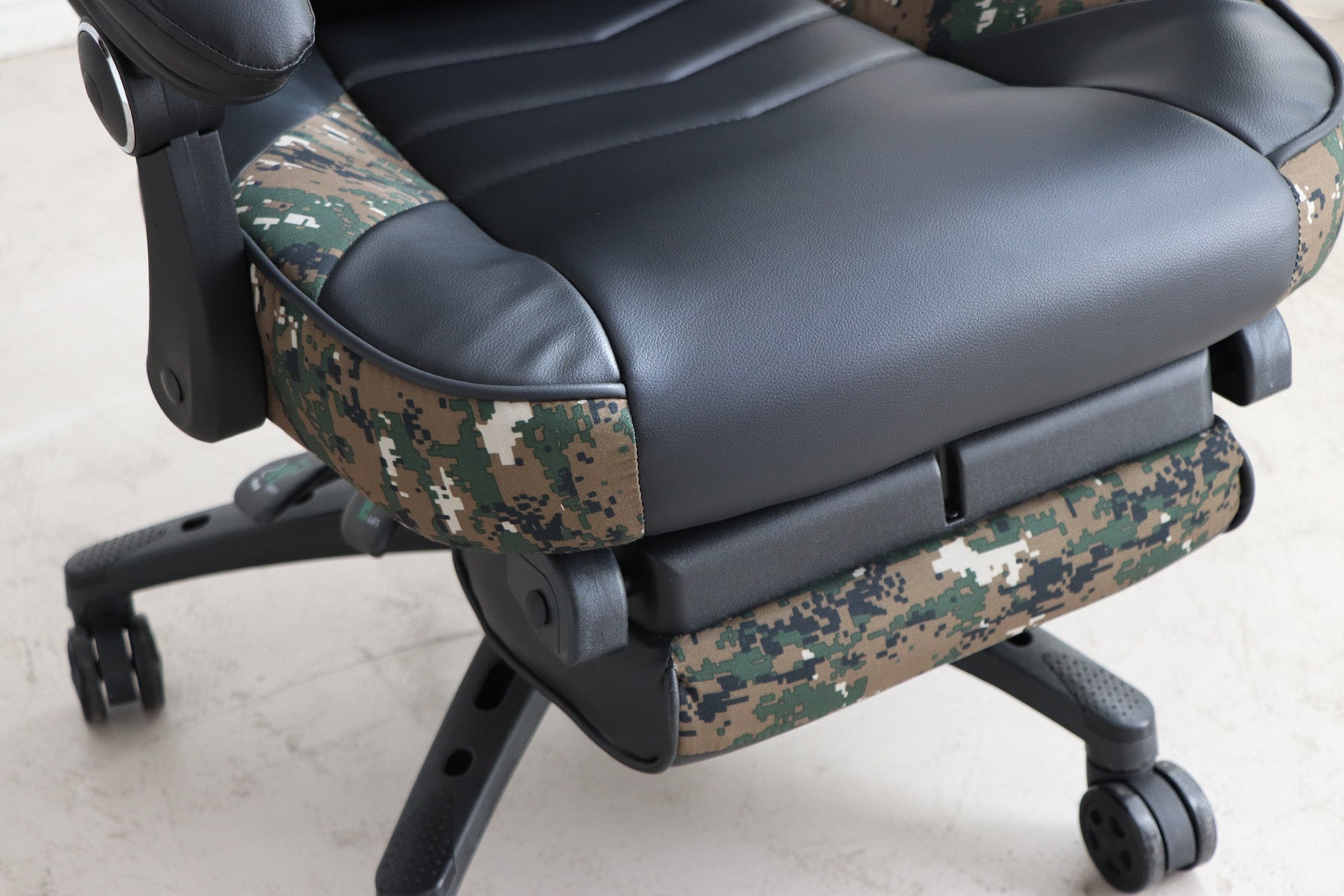 Gaming Chair SeAGA-03 GR