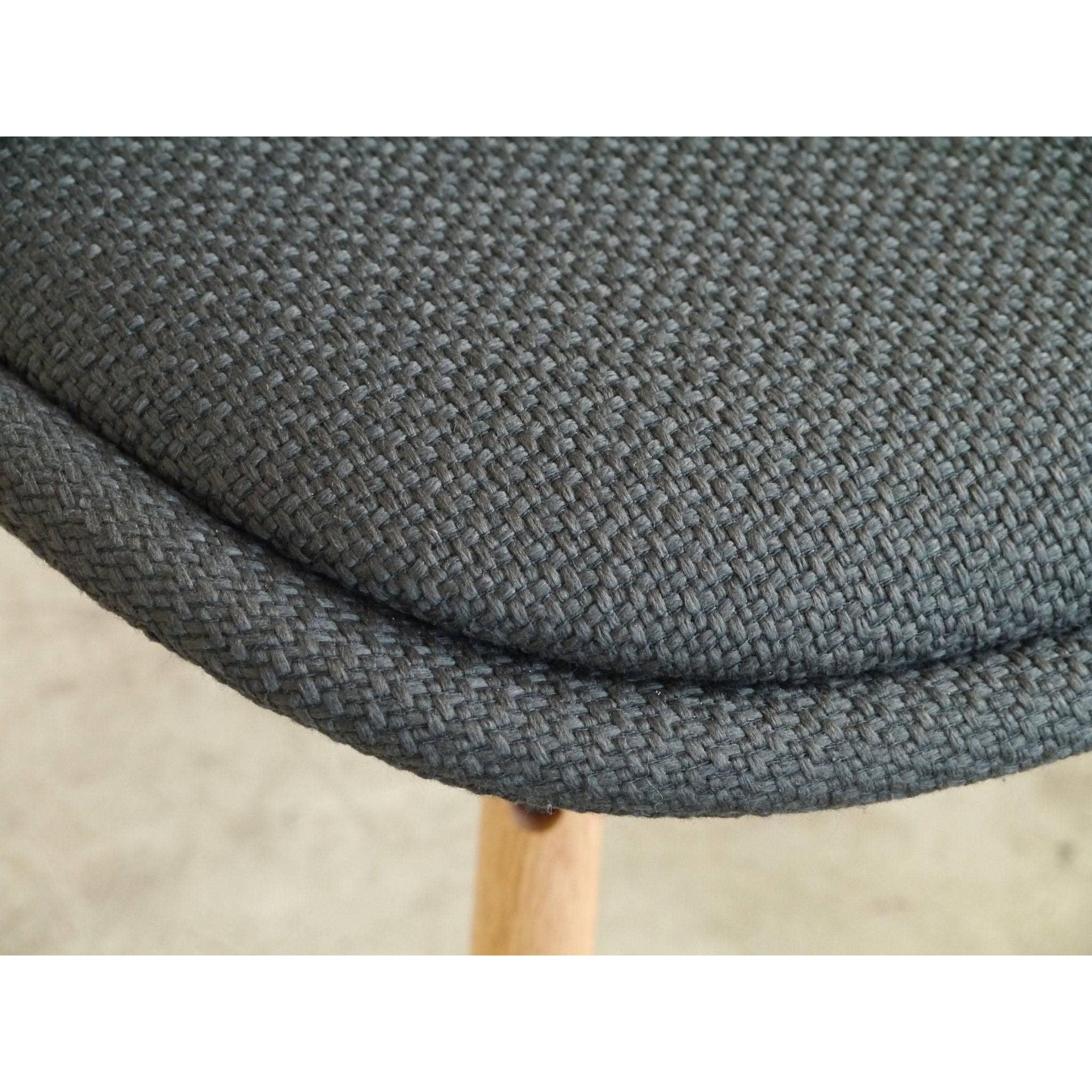 デザイナーズチェアDesign chair LUZGART ガルトkaguaroo