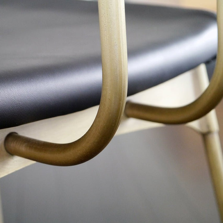 デザイナーズチェアDesign Chair RASAGART ガルトkaguaroo