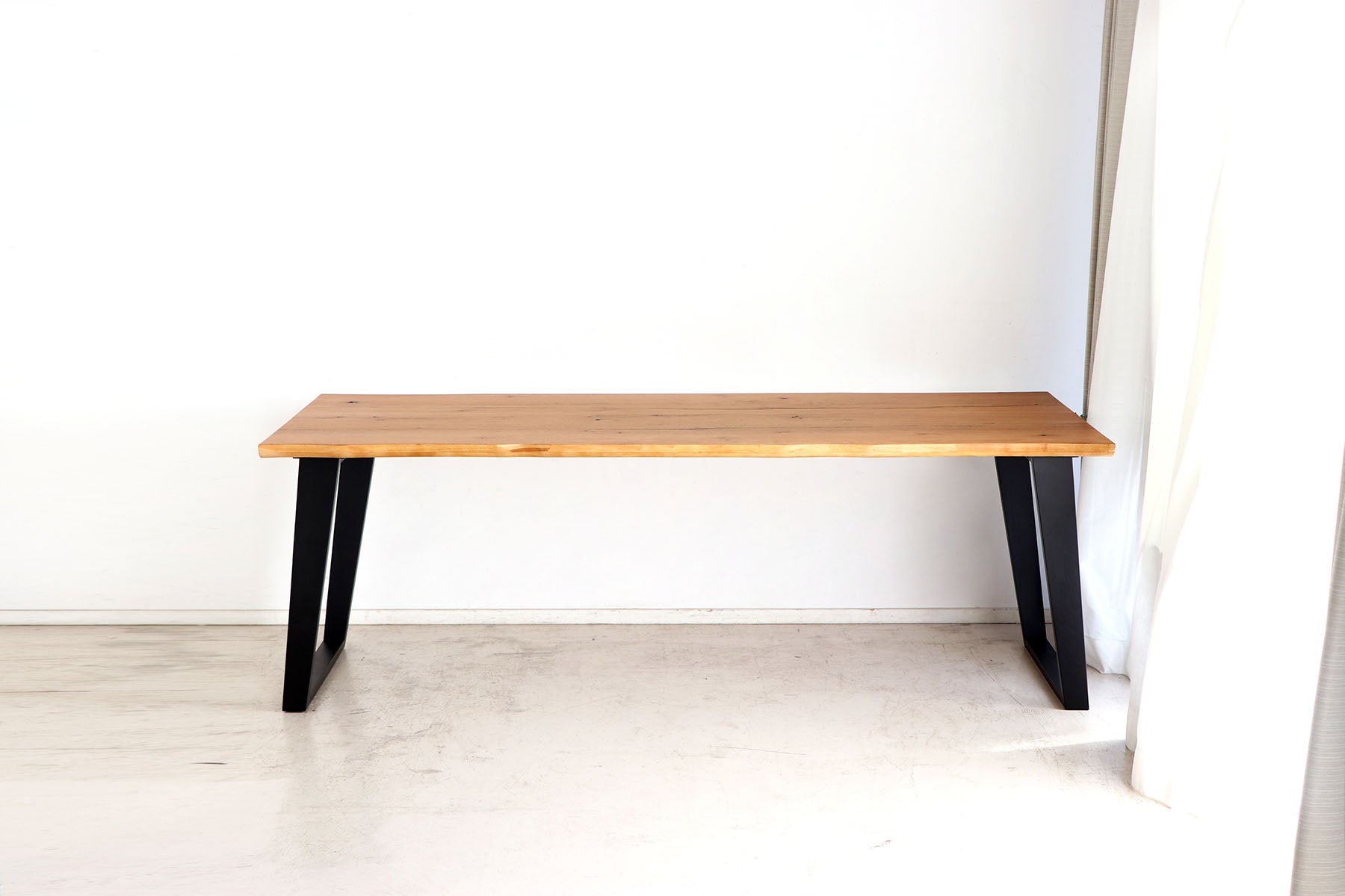 Dining Table NOTO 210