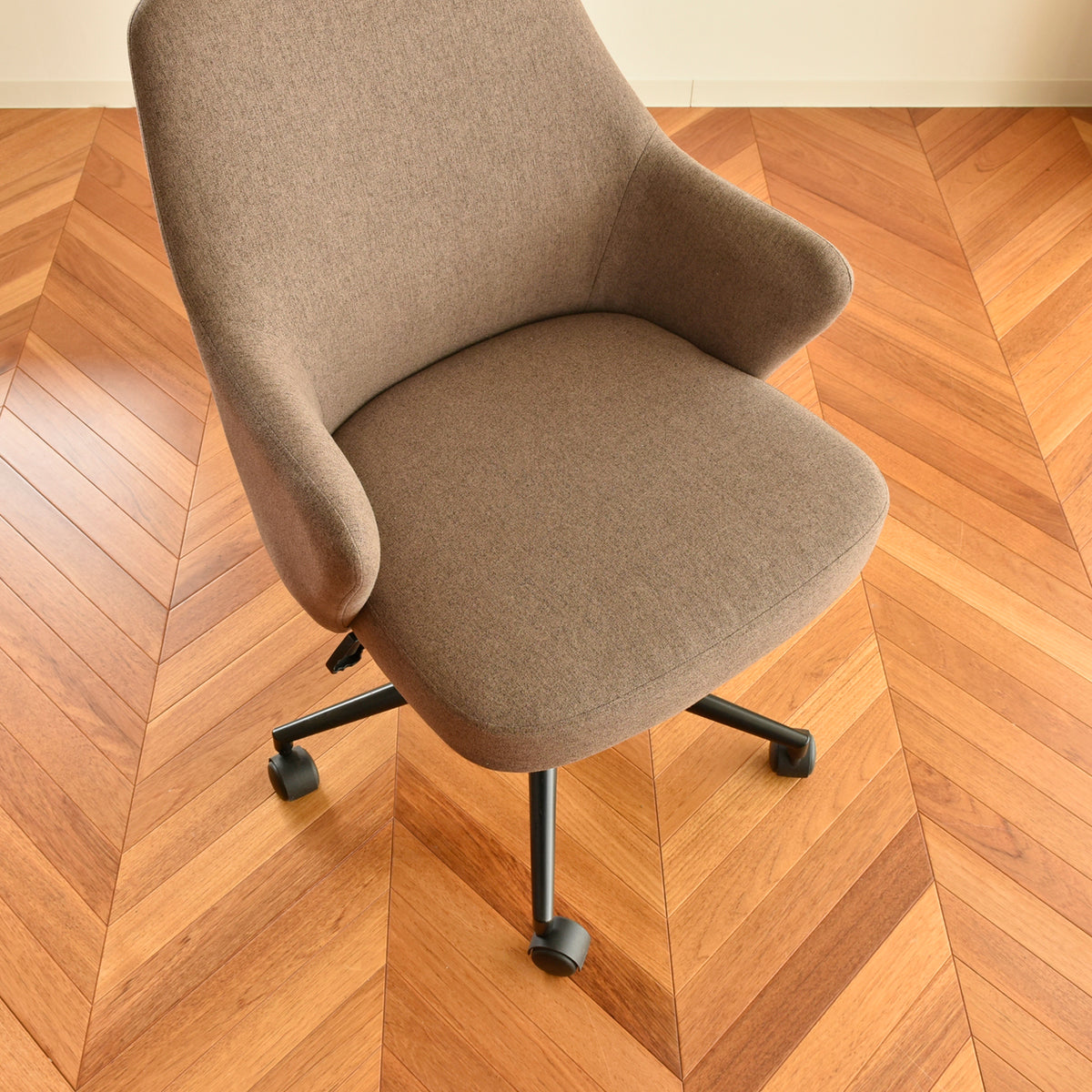 デスクチェアOffice Chair VERGUGART ガルトkaguaroo 5