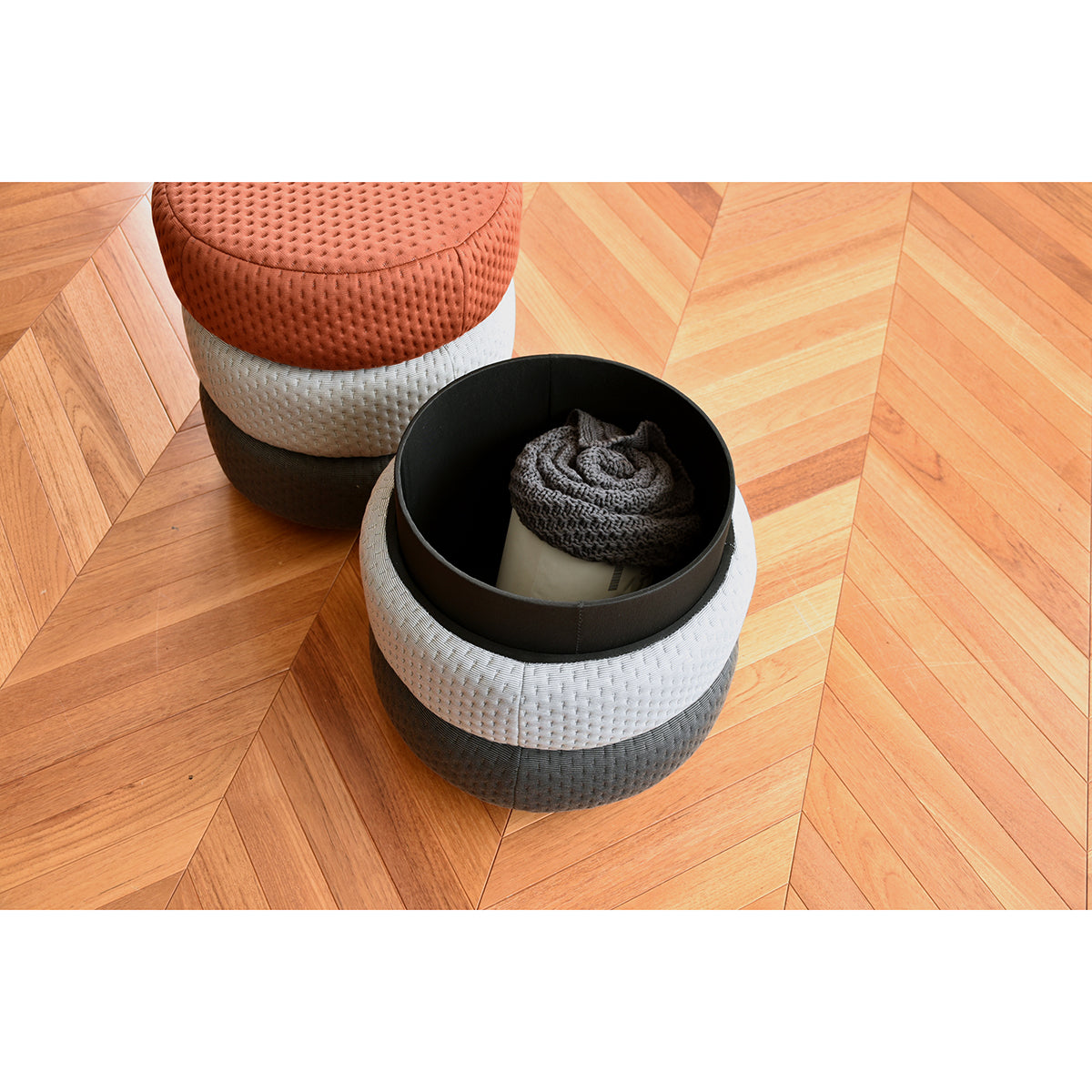 デザイナーズチェアDesign Stool FUWANAGART ガルトkaguaroo 6