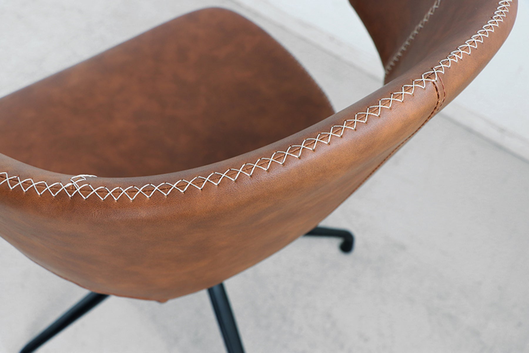 Dining Chair Armor 回転式 CA