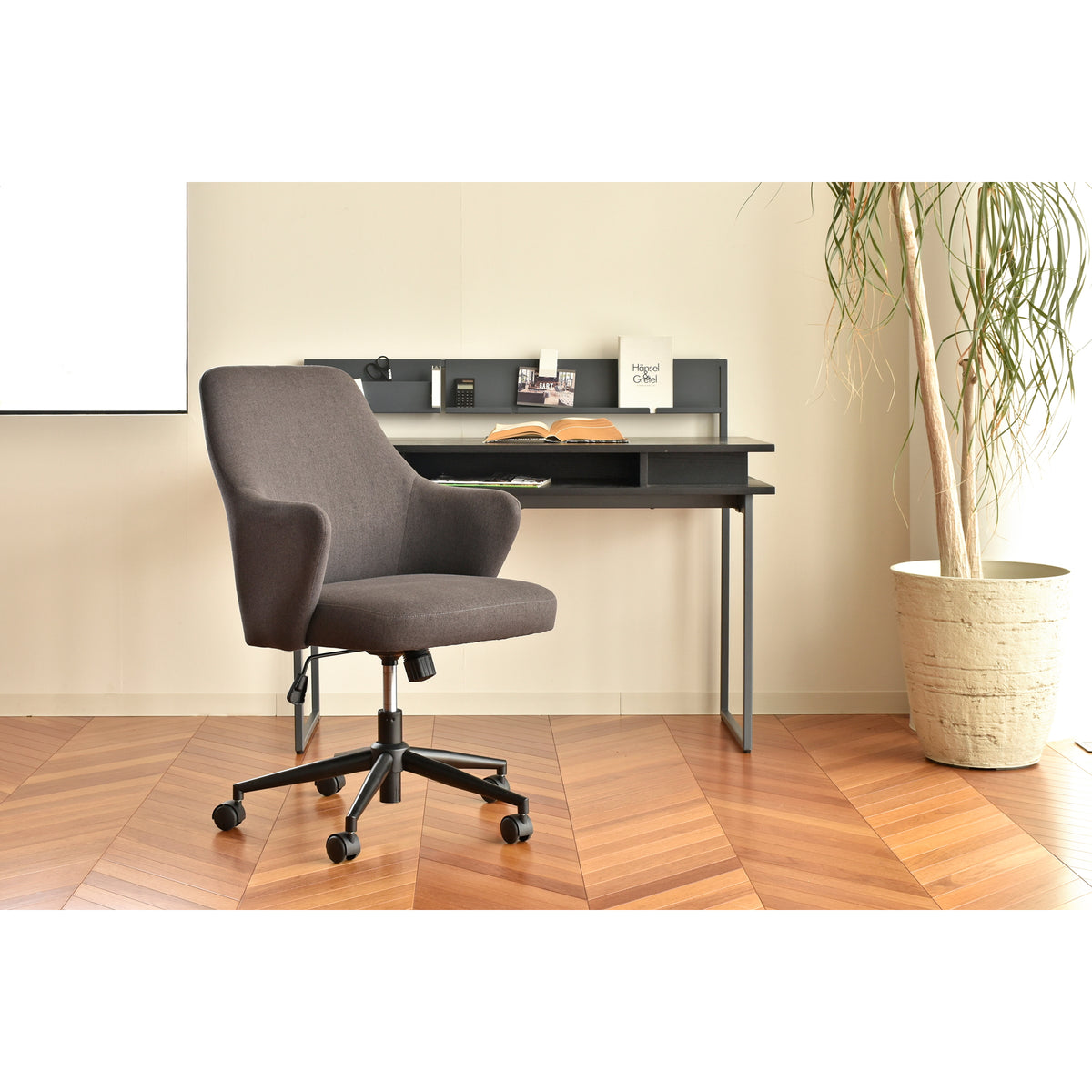 デスクチェアOffice Chair VERGUGART ガルトkaguaroo 16