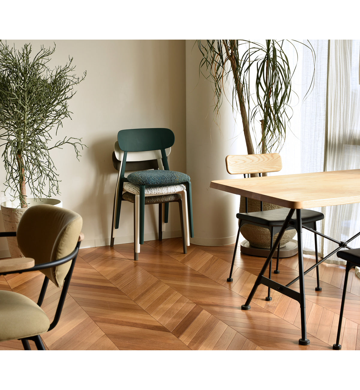 ダイニングチェアDining Chair LIGART ガルトkaguaroo 17