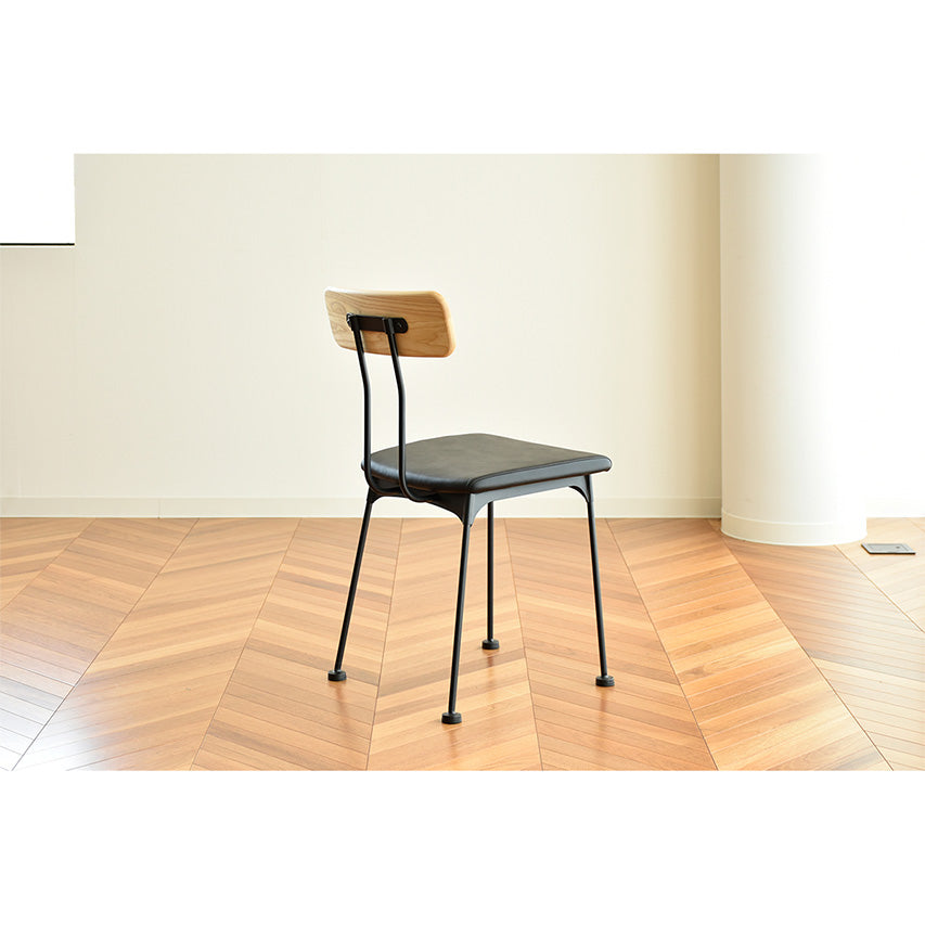 デザイナーズチェアDesign Chair BLUNTGART ガルトkaguaroo 5