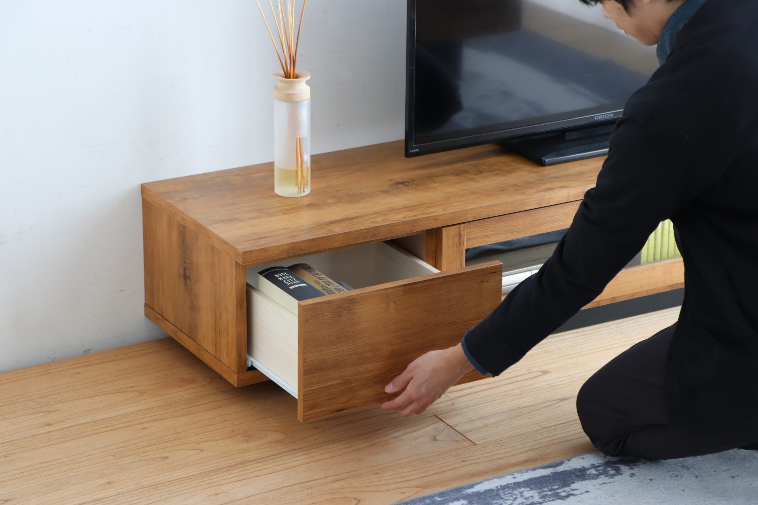 TV Board ADMR 180