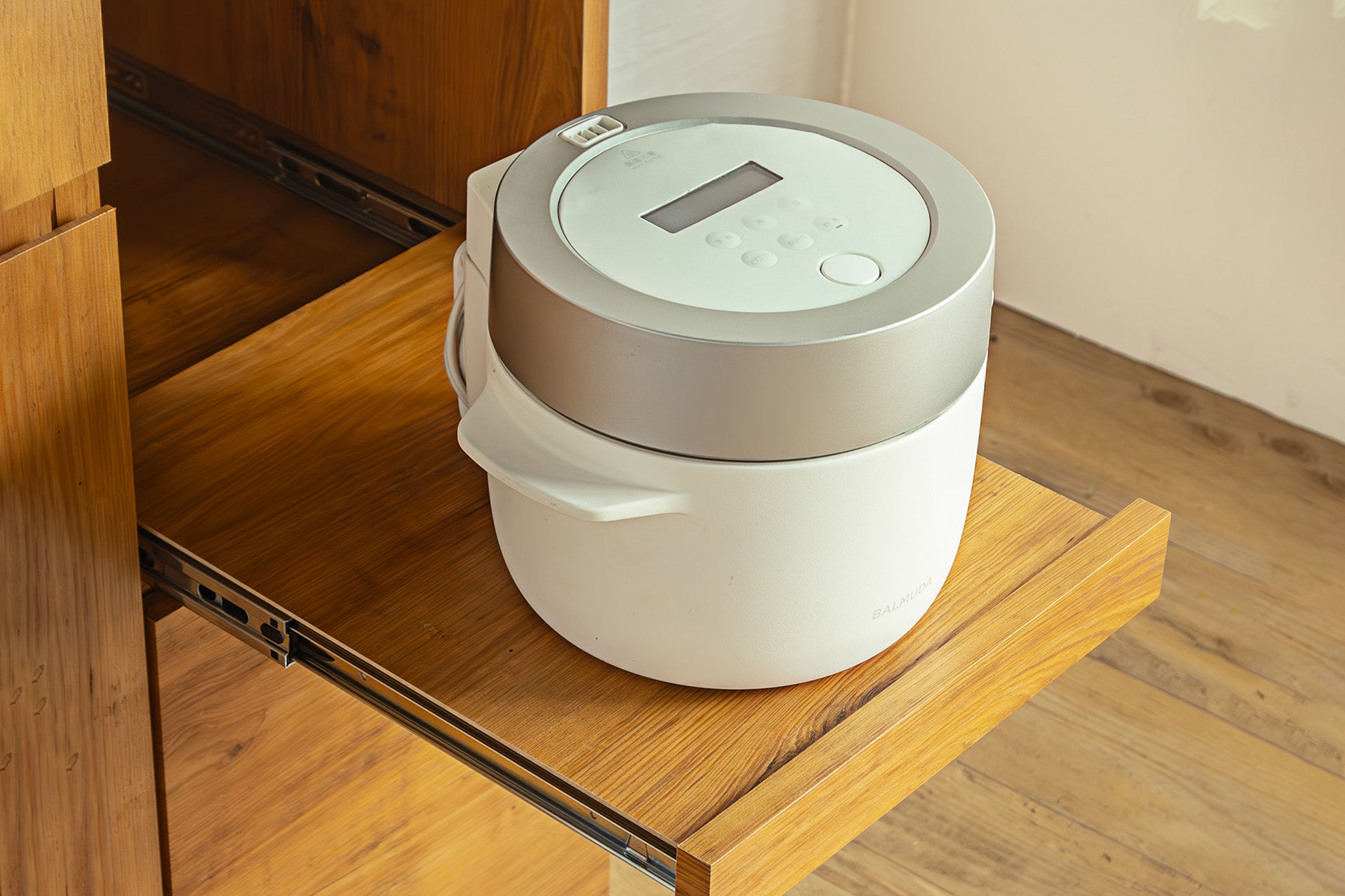 Kitchen Counter NEITS 105