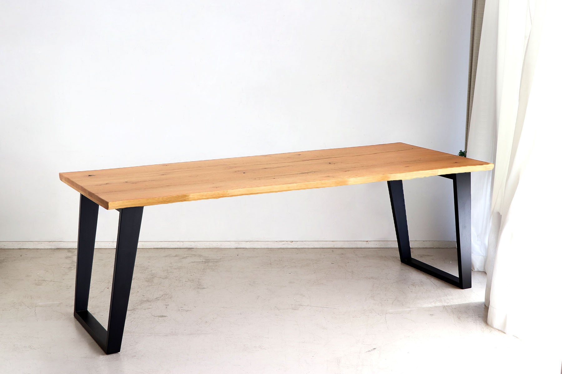 Dining Table NOTO 210