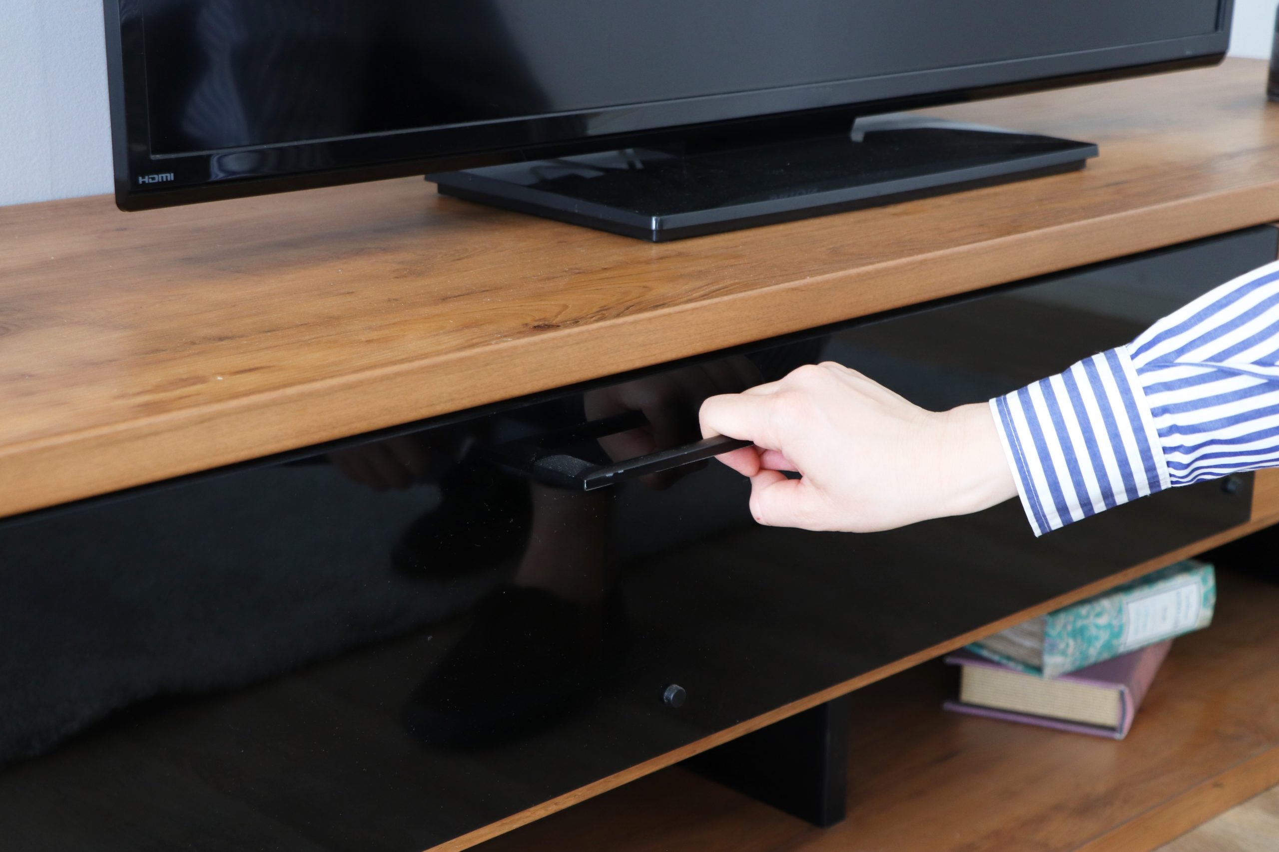 TV Board NEITS 160