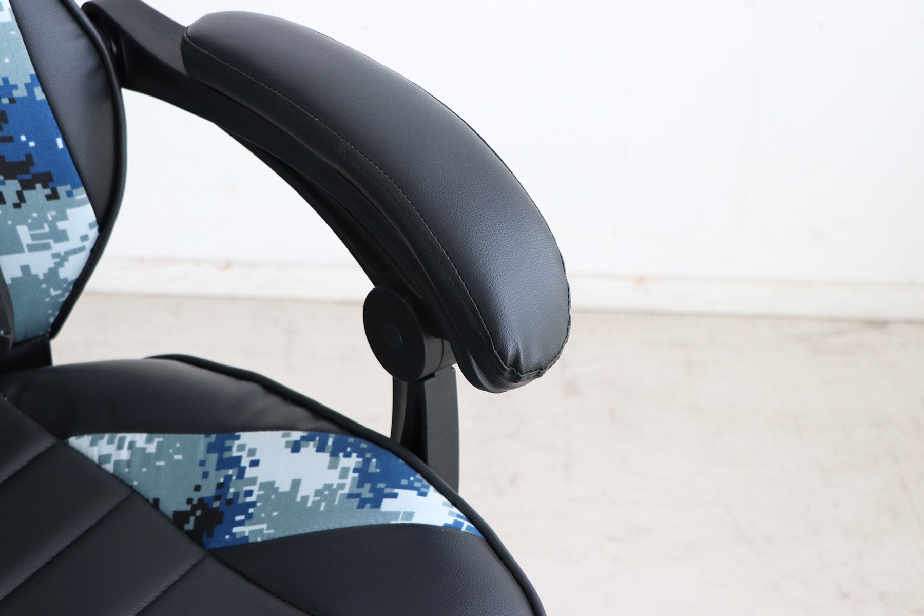 Gaming Chair SeAGA-03 BL