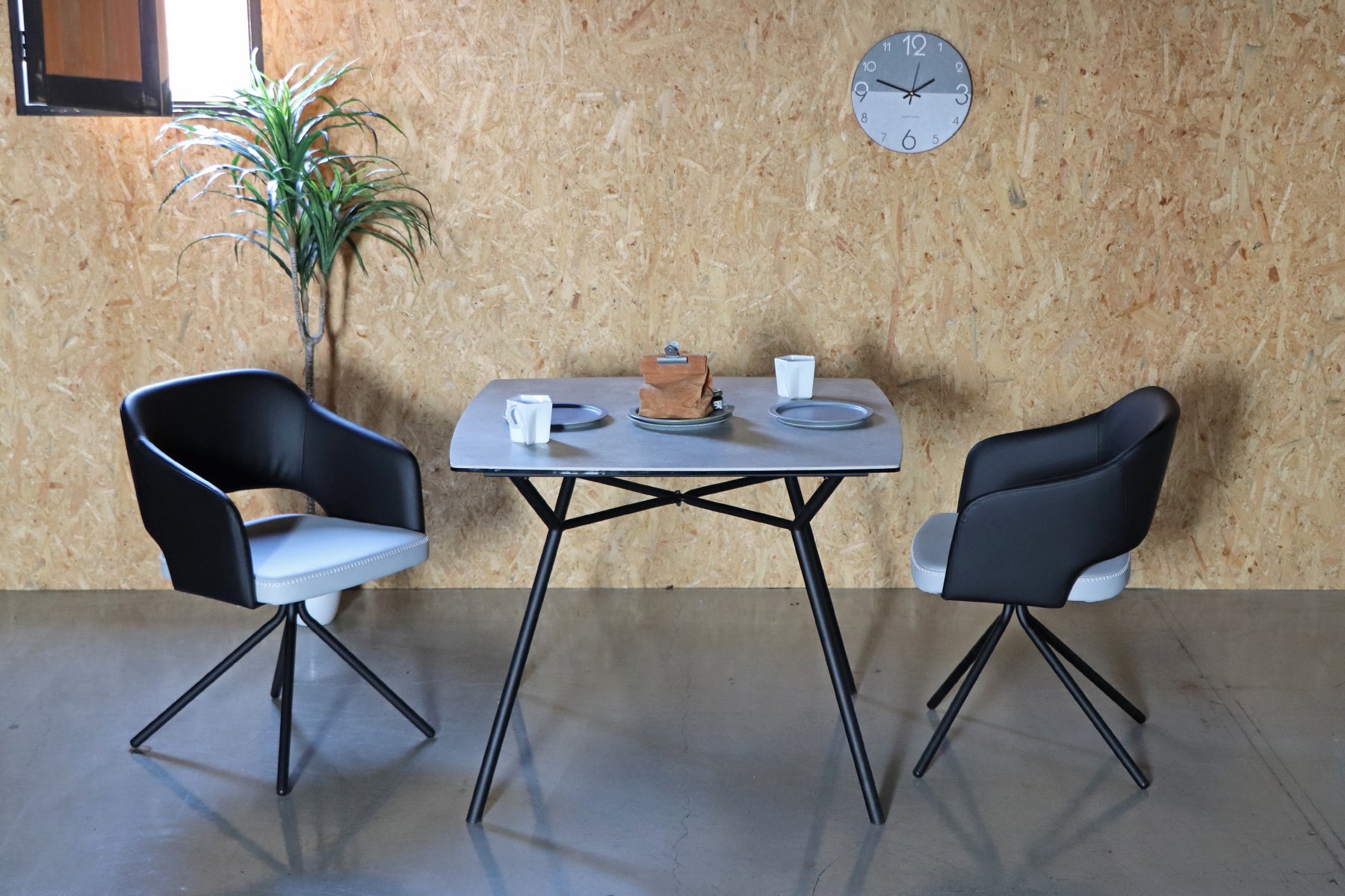 Ceramic Table 90 Surf
