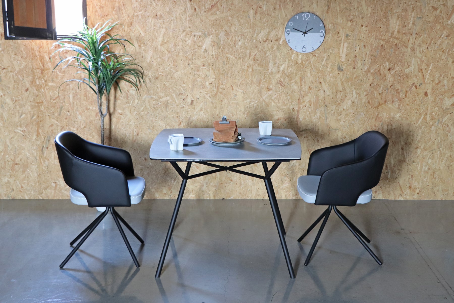 Ceramic Table 90 Surf