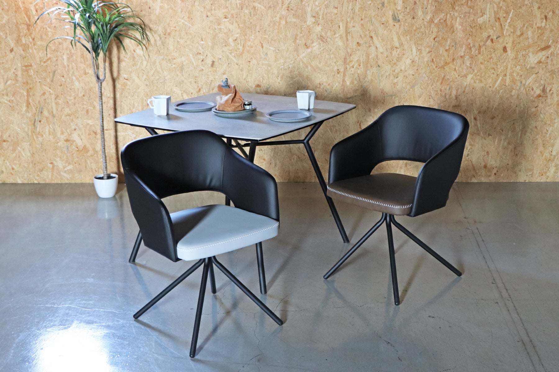Dining Chair MOND 回転式 BR
