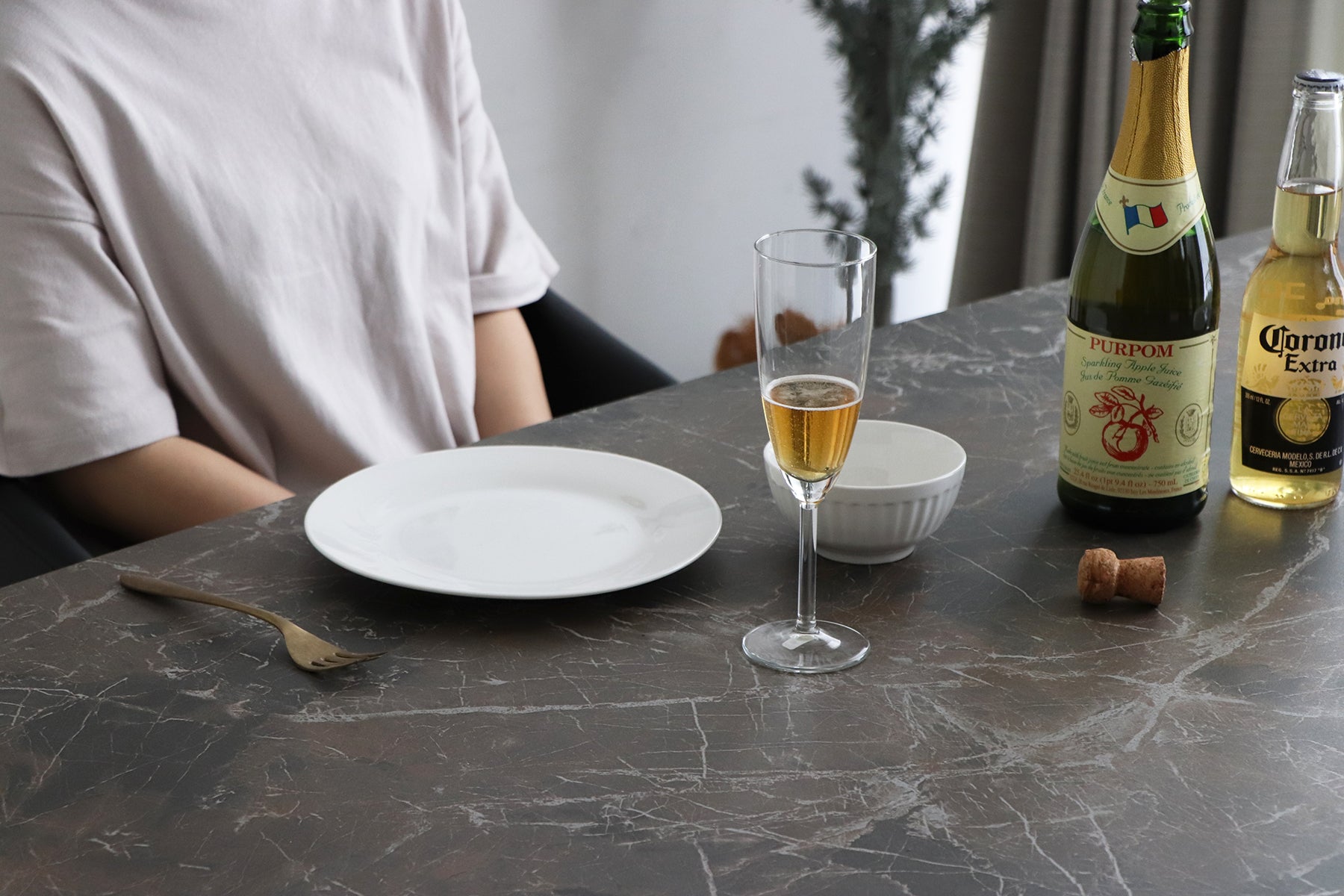 Ceramic Table 170 Darkstone