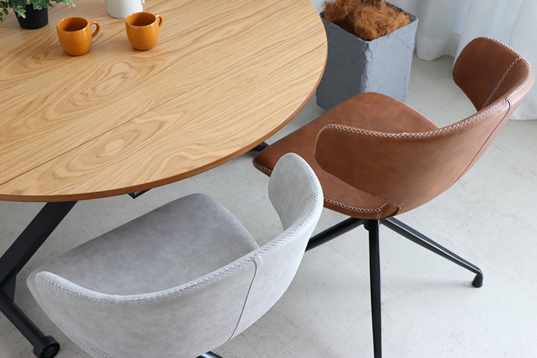 Dining Chair Armor 回転式 GY