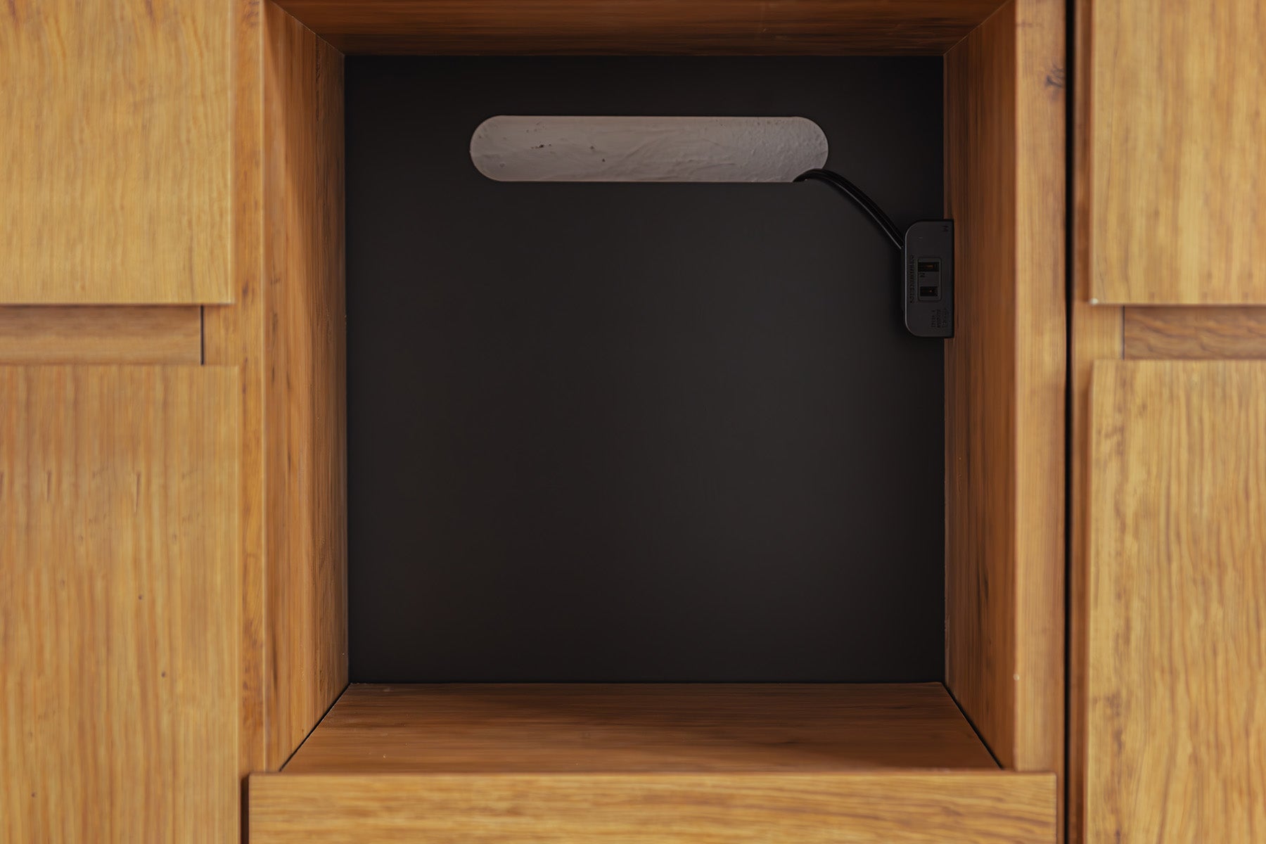 Kitchen Counter NEITS 105