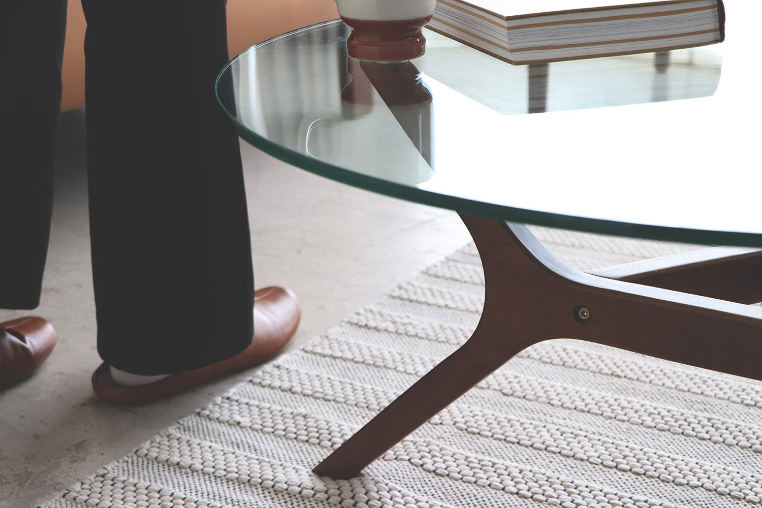 Glass Table AMOR 80